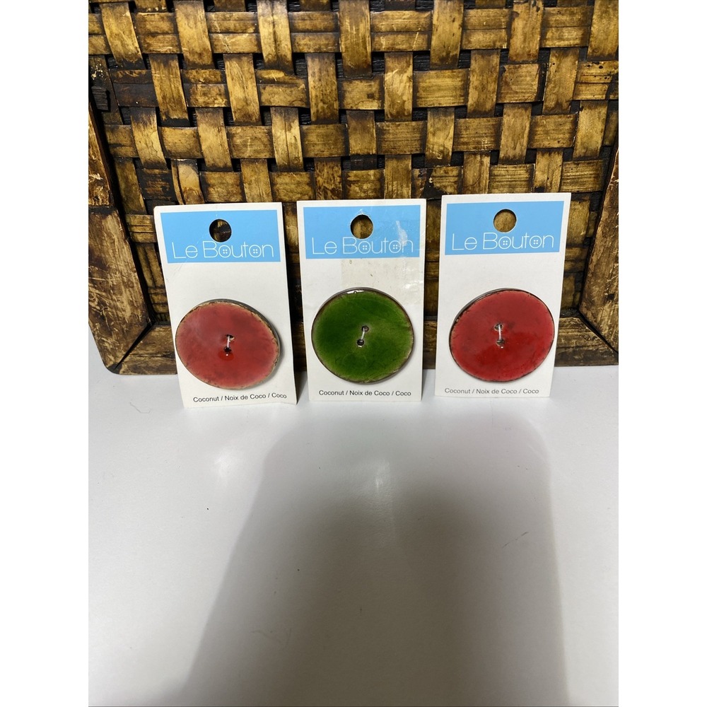 Le Bouton 3pc Coconut Shell Buttons 41mm Red Green Glazed Sewing Craft 821605902